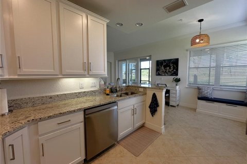 Apartamento en alquiler en Punta Gorda, Florida, 3 dormitorios, 161.74 m2 № 1835510 - foto 5
