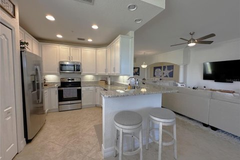 Apartamento en alquiler en Punta Gorda, Florida, 3 dormitorios, 161.74 m2 № 1835510 - foto 3