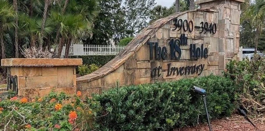 Condo in Lauderhill, Florida, 2 bedrooms  № 1955258