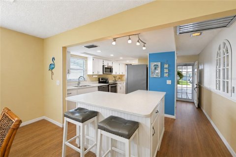 Condominio en venta en Bradenton, Florida, 2 dormitorios, 125.42 m2 № 2355121 - foto 9