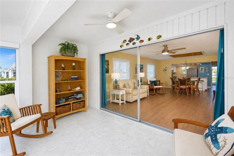 Condominio en venta en Bradenton, Florida, 2 dormitorios, 125.42 m2 № 2355121 - foto 25
