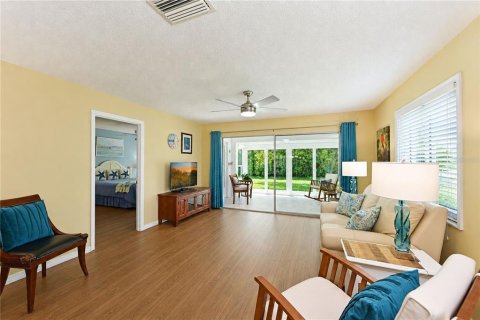 Condominio en venta en Bradenton, Florida, 2 dormitorios, 125.42 m2 № 2355121 - foto 15