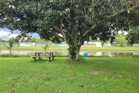 Casa en venta en Kissimmee, Florida, 5 dormitorios, 146.32 m2 № 1900370 - foto 10