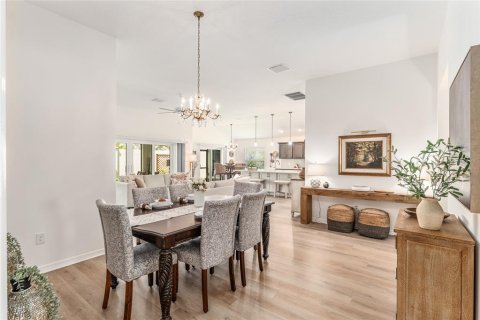 Casa en venta en The Villages, Florida, 3 dormitorios, 172.89 m2 № 1912573 - foto 14