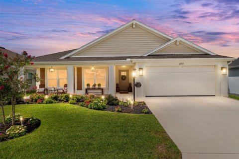 Casa en venta en The Villages, Florida, 3 dormitorios, 172.89 m2 № 1912573 - foto 1
