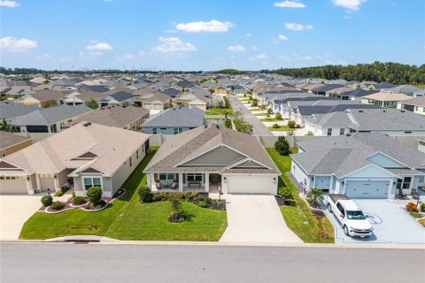 Casa en venta en The Villages, Florida, 3 dormitorios, 172.89 m2 № 1912573 - foto 2