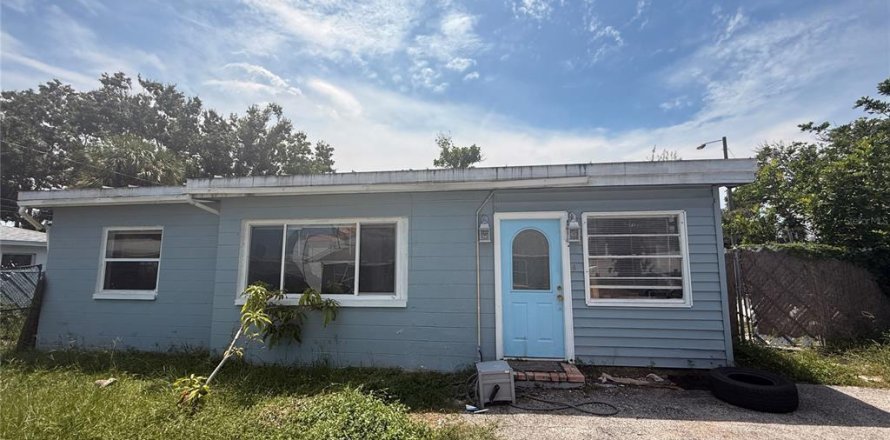 Villa ou maison à Seminole, Floride 3 chambres, 109.81 m2 № 1917012