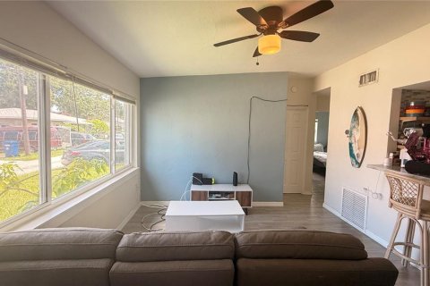 Villa ou maison à vendre à Seminole, Floride: 3 chambres, 109.81 m2 № 1917012 - photo 2