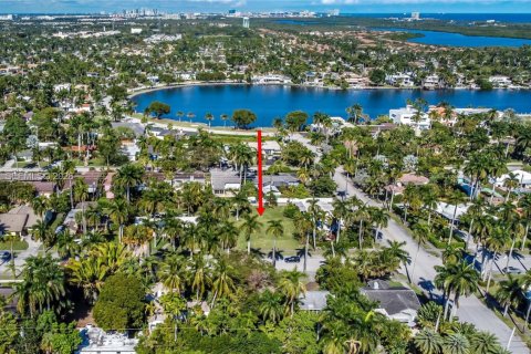Terreno en venta en Hollywood, Florida № 2054533 - foto 6
