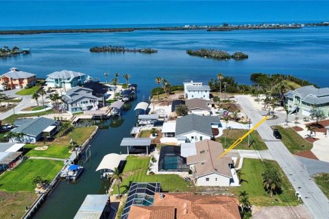 Villa ou maison à vendre à Englewood, Floride: 3 chambres, 130.62 m2 № 2406330 - photo 2