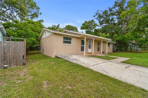 Villa ou maison à vendre à Clearwater, Floride: 4 chambres, 106.84 m2 № 1800164 - photo 7