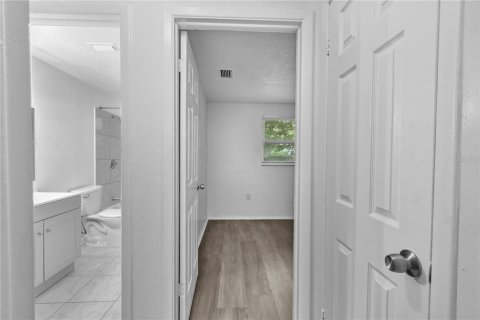 Villa ou maison à vendre à Clearwater, Floride: 4 chambres, 106.84 m2 № 1800164 - photo 18