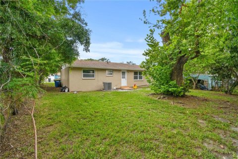Villa ou maison à vendre à Clearwater, Floride: 4 chambres, 106.84 m2 № 1800164 - photo 8