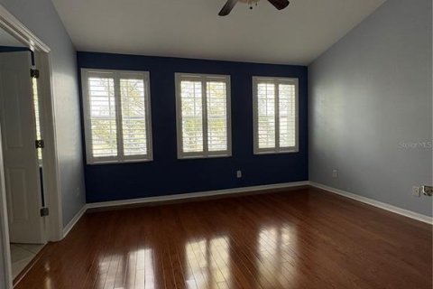 Townhouse in Tampa, Florida 3 bedrooms, 153.1 sq.m. № 2230061 - photo 23