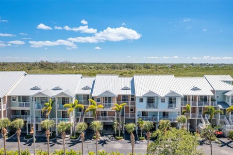 Купить таунхаус в Раскин, Флорида 9 комнат, 116.87м2, № 1643077 - фото 4