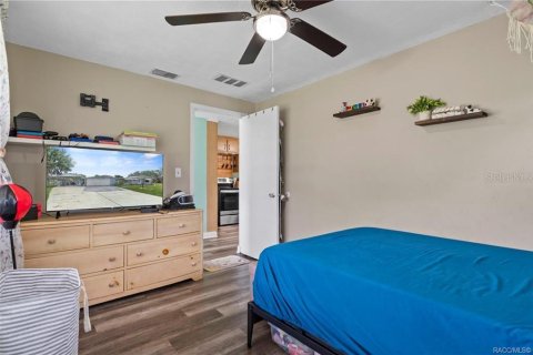 House in Inverness, Florida 3 bedrooms, 108.14 sq.m. № 2150978 - photo 28
