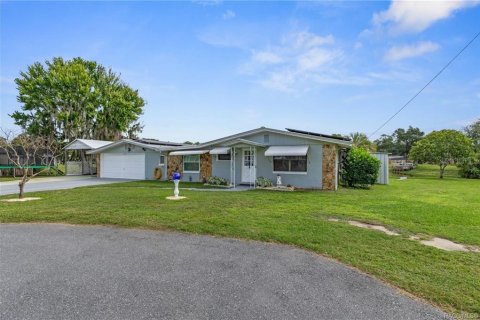 House in Inverness, Florida 3 bedrooms, 108.14 sq.m. № 2150978 - photo 6