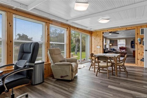 House in Inverness, Florida 3 bedrooms, 108.14 sq.m. № 2150978 - photo 20