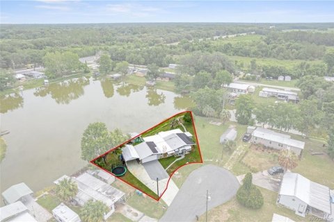 House in Inverness, Florida 3 bedrooms, 108.14 sq.m. № 2150978 - photo 3