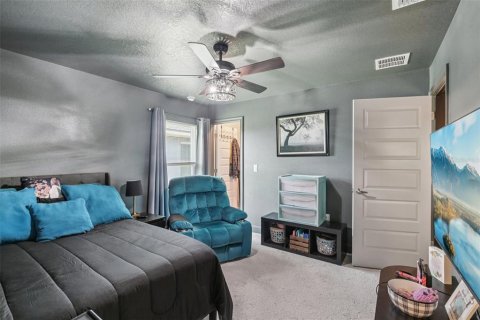 House in Dade City, Florida 4 bedrooms, 207.82 sq.m. № 1919724 - photo 22