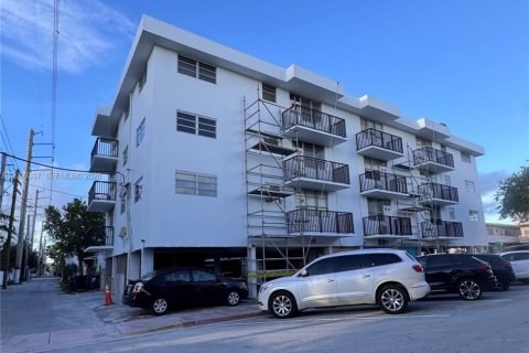 Appartement à Miami Beach, Floride 1 chambre, 52.3 m2 № 2370045