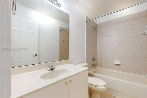 Купить таунхаус в Хомстед, Флорида 3 спальни, 153.94м2, № 1954320 - фото 25