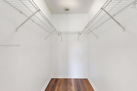 Купить таунхаус в Хомстед, Флорида 3 спальни, 153.94м2, № 1954320 - фото 21