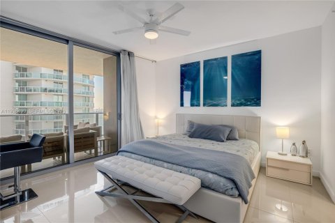 Снять в аренду кондоминиум в Майами, Флорида 2 спальни, 107.86м2, № 1999867 - фото 8