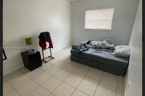 Купить кондоминиум в Дирфилд-Бич, Флорида 2 спальни, 66.98м2, № 1955601 - фото 3