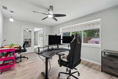 House in Clearwater, Florida 3 bedrooms, 153.01 sq.m. № 2203152 - photo 22