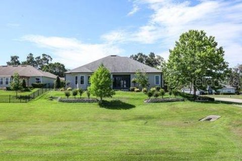 House in Oakland, Florida 5 bedrooms, 317.08 sq.m. № 2214238 - photo 12