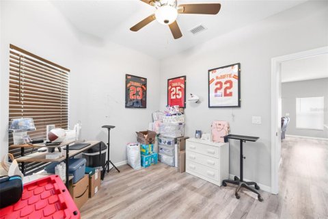 Casa en venta en Dade City, Florida, 5 dormitorios, 191.29 m2 № 1906380 - foto 26