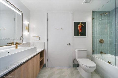 Condominio en venta en Miami, Florida, 1 dormitorio, 44.41 m2 № 1863676 - foto 6