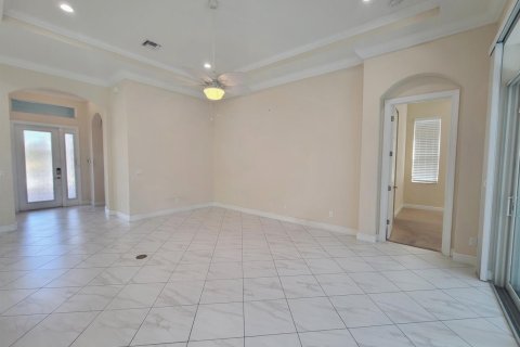 Villa ou maison à vendre à Port St. Lucie, Floride: 2 chambres, 171.13 m2 № 2303711 - photo 6