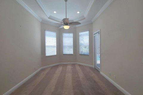Villa ou maison à vendre à Port St. Lucie, Floride: 2 chambres, 171.13 m2 № 2303711 - photo 16