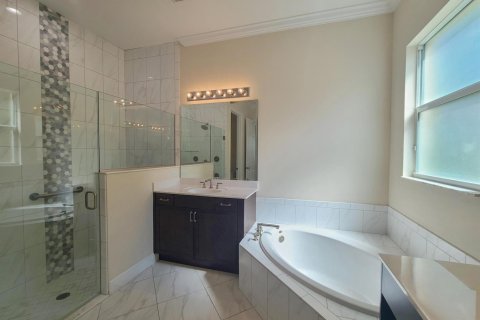 Villa ou maison à vendre à Port St. Lucie, Floride: 2 chambres, 171.13 m2 № 2303711 - photo 18
