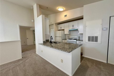 Condominio en alquiler en Kissimmee, Florida, 2 dormitorios, 77.48 m2 № 1915622 - foto 7