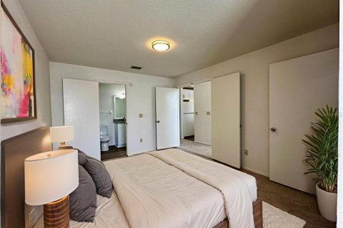 Condominio en alquiler en Kissimmee, Florida, 2 dormitorios, 77.48 m2 № 1915622 - foto 18