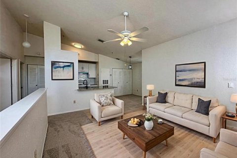 Condominio en alquiler en Kissimmee, Florida, 2 dormitorios, 77.48 m2 № 1915622 - foto 8