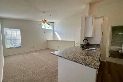 Condominio en alquiler en Kissimmee, Florida, 2 dormitorios, 77.48 m2 № 1915622 - foto 10