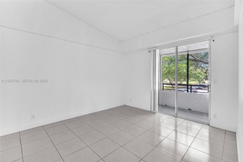 Copropriété à vendre à Coconut Creek, Floride: 2 chambres, 90.58 m2 № 1992534 - photo 15