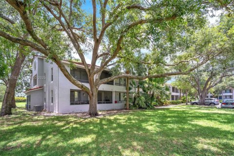 Copropriété à vendre à Coconut Creek, Floride: 2 chambres, 90.58 m2 № 1992534 - photo 22