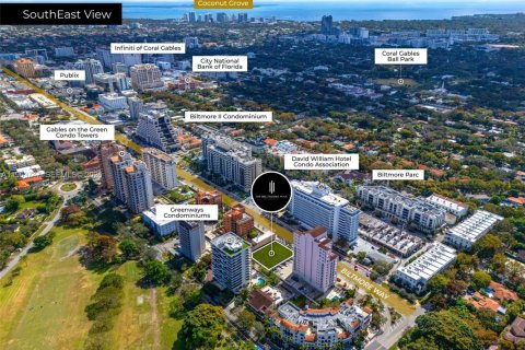 Commercial property in Coral Gables, Florida № 2026002 - photo 12