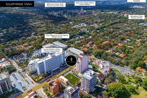 Commercial property in Coral Gables, Florida № 2026002 - photo 9