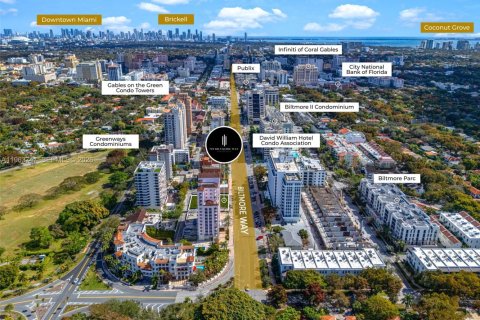 Commercial property in Coral Gables, Florida № 2026002 - photo 5