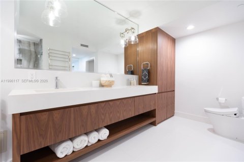 Купить кондоминиум в Майами-Бич, Флорида 2 спальни, 161.65м2, № 2058455 - фото 10