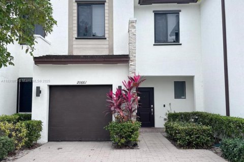 Adosado en venta en Miami, Florida, 3 dormitorios, 128.02 m2 № 1809822 - foto 28