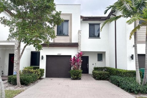 Adosado en venta en Miami, Florida, 3 dormitorios, 128.02 m2 № 1809822 - foto 29