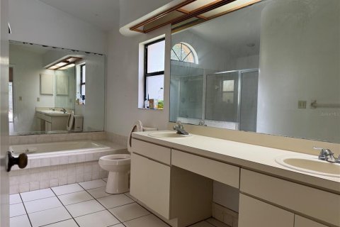 Casa en alquiler en Valrico, Florida, 4 dormitorios, 219.25 m2 № 1816951 - foto 19