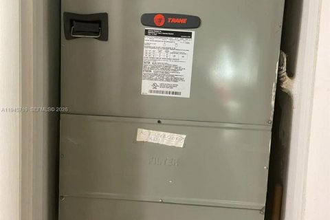 Купить кондоминиум в Санрайз, Флорида 2 спальни, 78.97м2, № 2002054 - фото 19